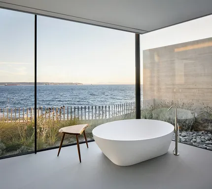 Дом-крепость Liminal House