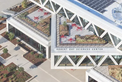 Научный центр Роберта Дэя