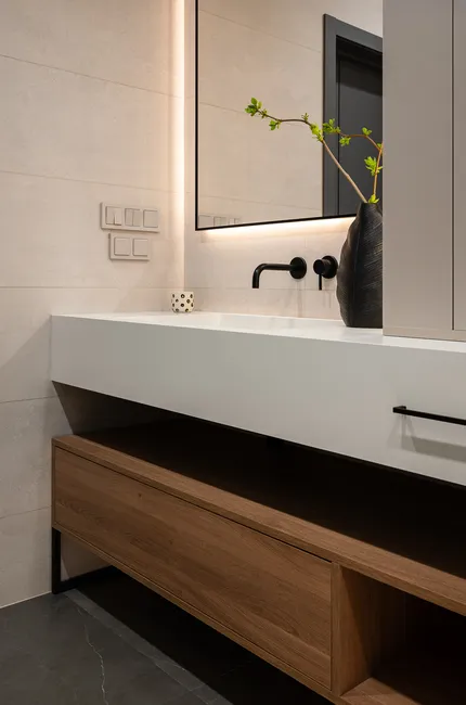 Интерьер, построенный на контрастах