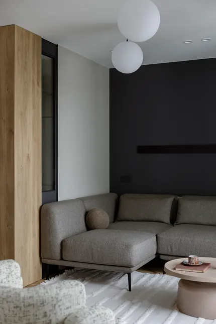 Квартира для молодой девушки