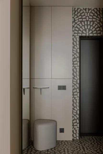 Квартира для молодой девушки