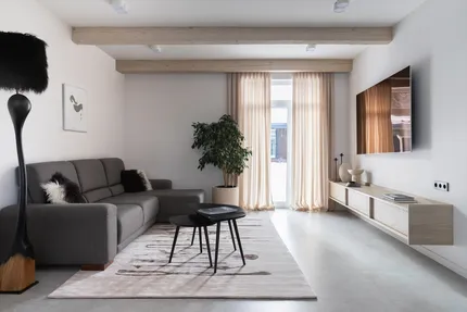 Серая тишина: интерьер загородного дома