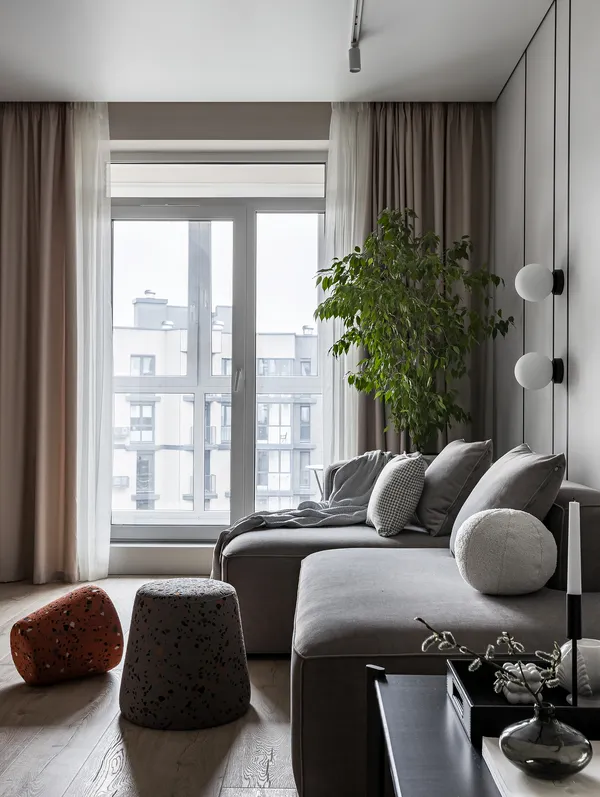 Contrast & Comfort