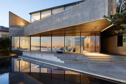 Дом-крепость Liminal House